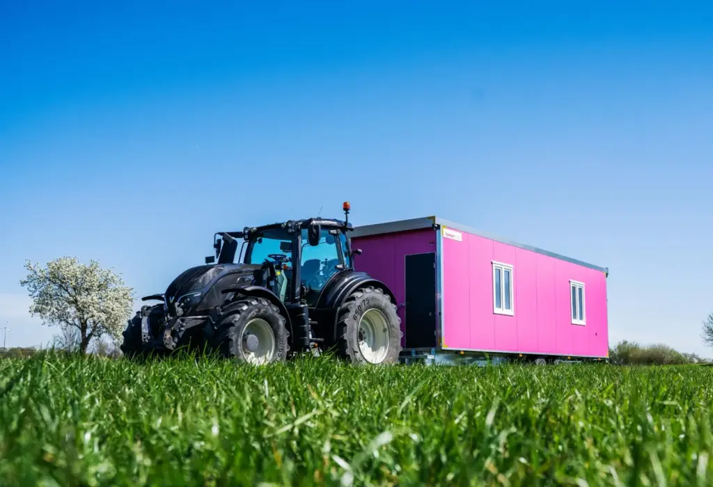 Mobile chicken coops