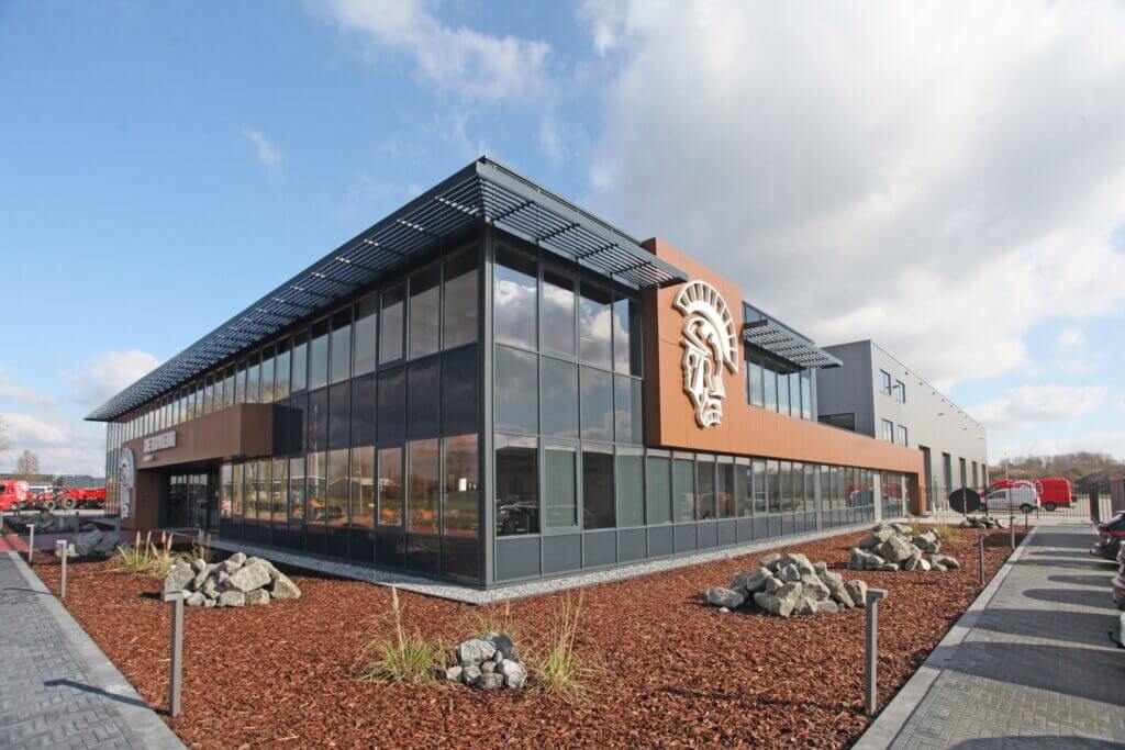 Warehouse and business complex