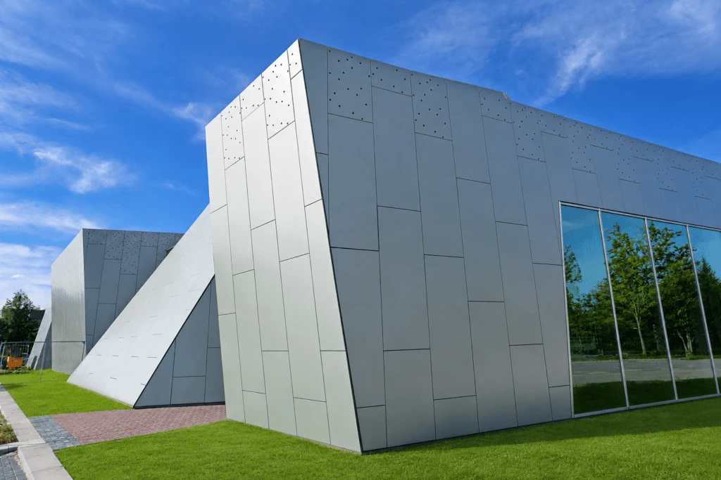 Architecture that catches the eye. Technology that remains invisible.